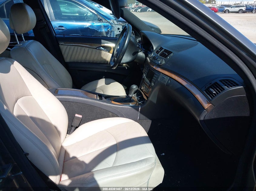 2008 Mercedes-benz E-klasse VIN WDBUF56X78B280418 IAAI salvage auction — LEFT FRONT, Salvage (California), sold $475 on 2026-07-29 (photo 5)
