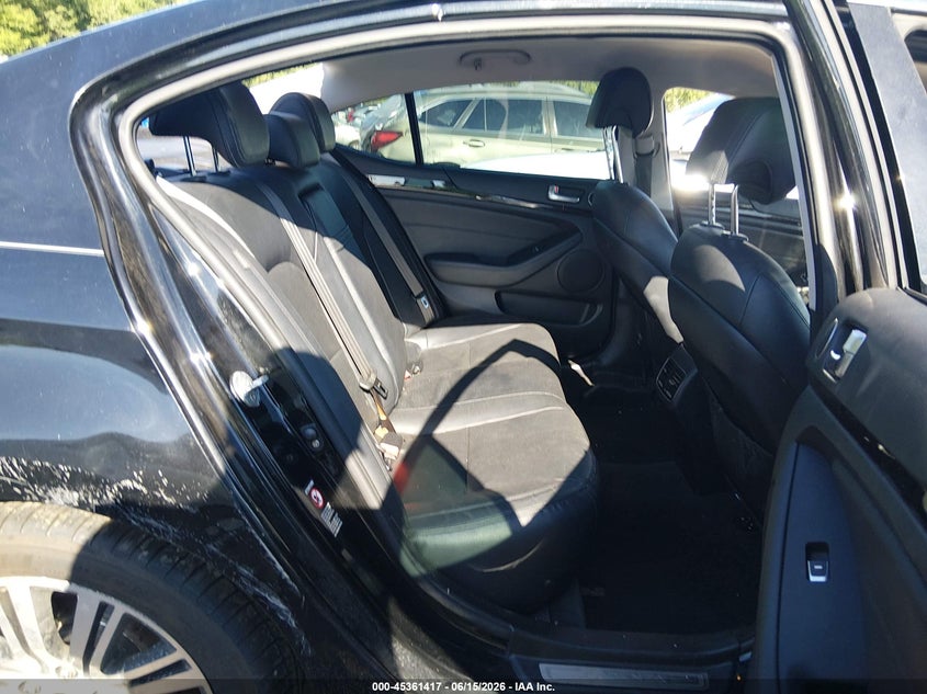 2015 Kia Cadenza VIN KNALN4D72F5190938 IAAI salvage auction — ROLLOVER, Salvage (Tennessee), sold $375 on 2026-07-22 (photo 8)
