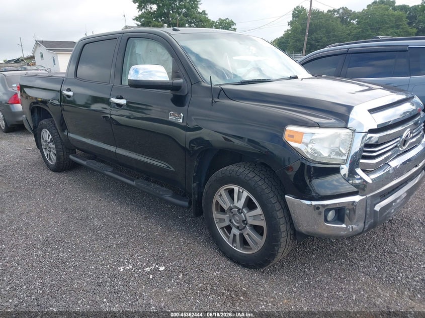 2017 Toyota Tundra VIN 5TFAW5F11HX665394 — IAAI salvage auction photo