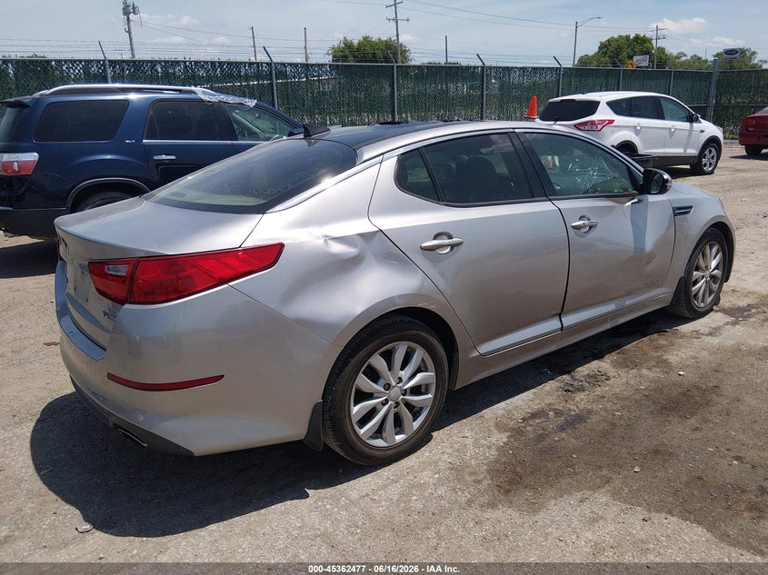 2015 Kia Optima VIN 5XXGN4A76FG414748 IAAI salvage auction — NORMAL WEAR, Clear (Kansas), sold $600 on 2026-07-31 (photo 4)