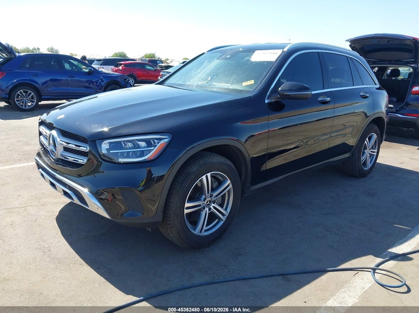 2022 Mercedes-benz Glc VIN W1N0G8DB2NV391130 IAAI salvage auction — REAR END, Salvage Title, sold $9,100 on 2026-08-01 (photo 2)