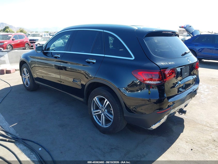 2022 Mercedes-benz Glc VIN W1N0G8DB2NV391130 IAAI salvage auction — REAR END, Salvage Title, sold $9,100 on 2026-08-01 (photo 3)