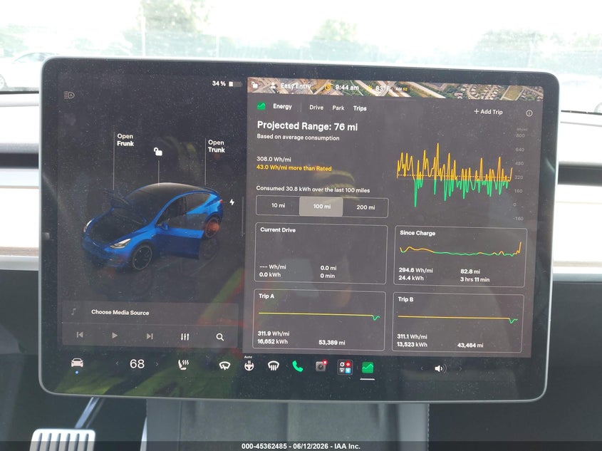 2022 Tesla Model y VIN 7SAYGDEF3NF464219 IAAI salvage auction — LEFT FRONT, Salvage Title, sold $11,800 on 2026-07-30 (photo 7)
