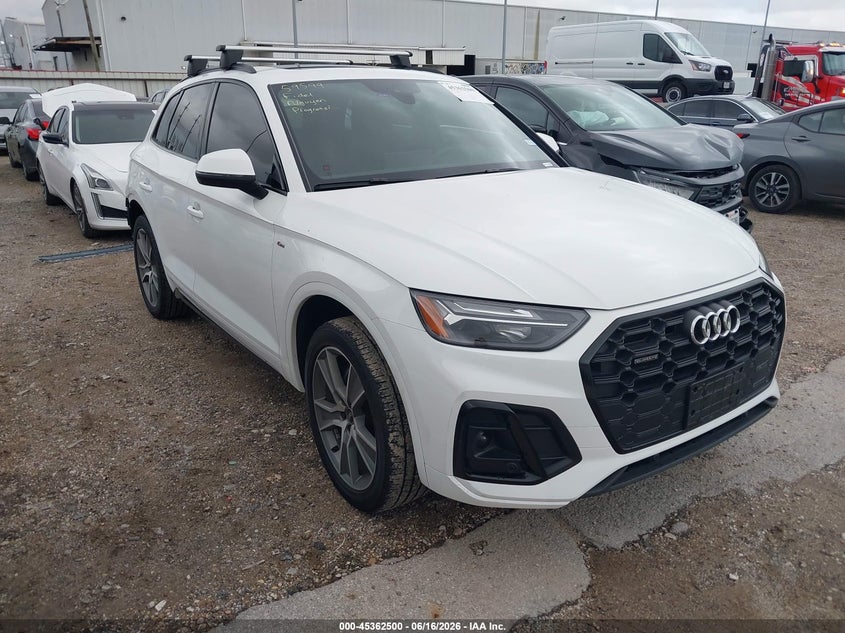 2025 Audi Q5 VIN WA1GAAFY0S2026100 — IAAI salvage auction photo
