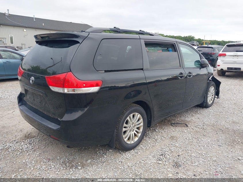 2014 Toyota Sienna VIN 5TDYK3DCXES420100 IAAI salvage auction — RIGHT FRONT, Salvage (Ohio), sold $3,000 on 2026-07-15 (photo 4)