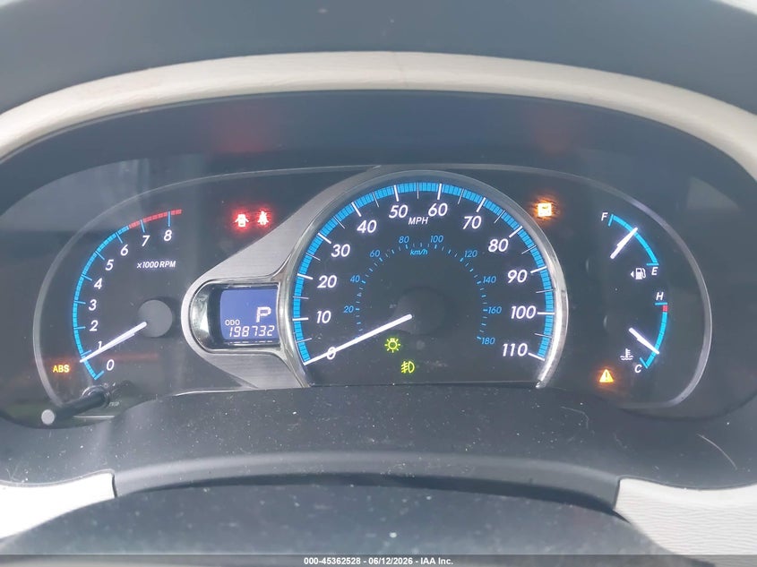 2014 Toyota Sienna VIN 5TDYK3DCXES420100 IAAI salvage auction — RIGHT FRONT, Salvage (Ohio), sold $3,000 on 2026-07-15 (photo 7)