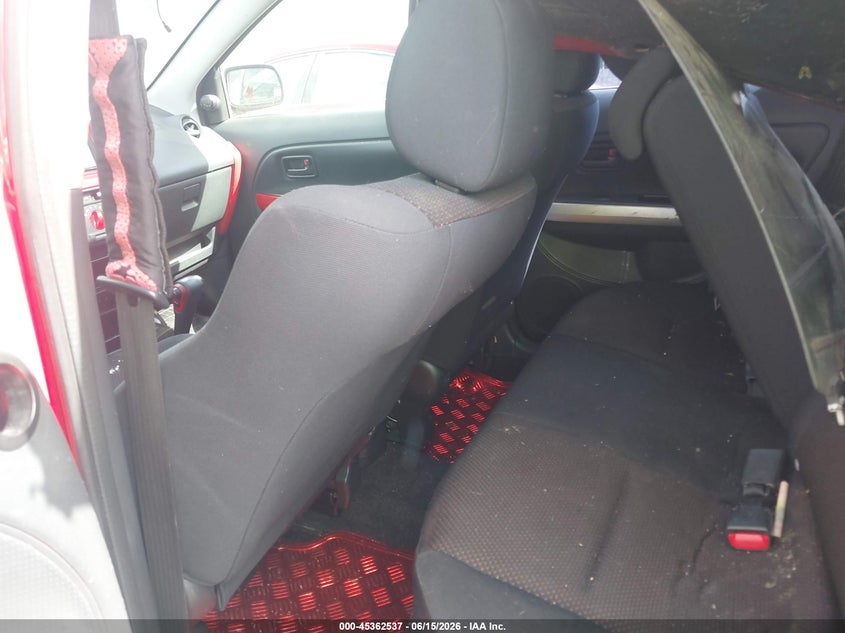 2005 Scion Xa VIN JTKKT624450099344 IAAI salvage auction — ELECTRICAL, Salvage (Massachusetts), sold $400 on 2026-07-17 (photo 8)