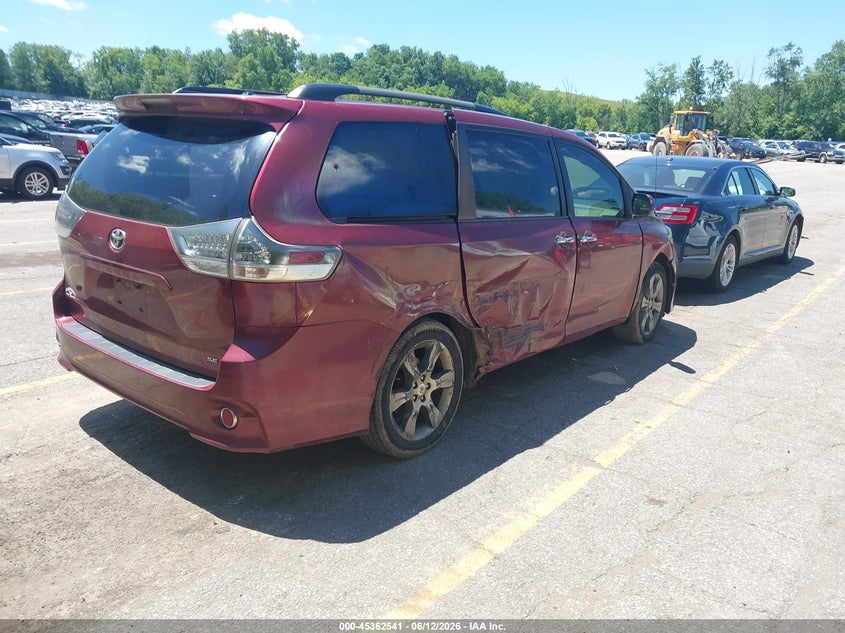 2014 Toyota Sienna VIN 5TDXK3DCXES519348 IAAI salvage auction — RIGHT SIDE, Clear (Michigan), sold $4,025 on 2026-07-13 (photo 4)