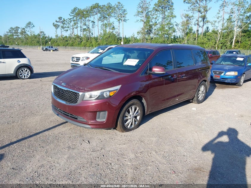 2017 Kia SEDONA VIN KNDMB5C18H6246686 IAAI salvage auction — NORMAL WEAR, Clear (Florida), sold $750 on 2026-07-14 (photo 2)