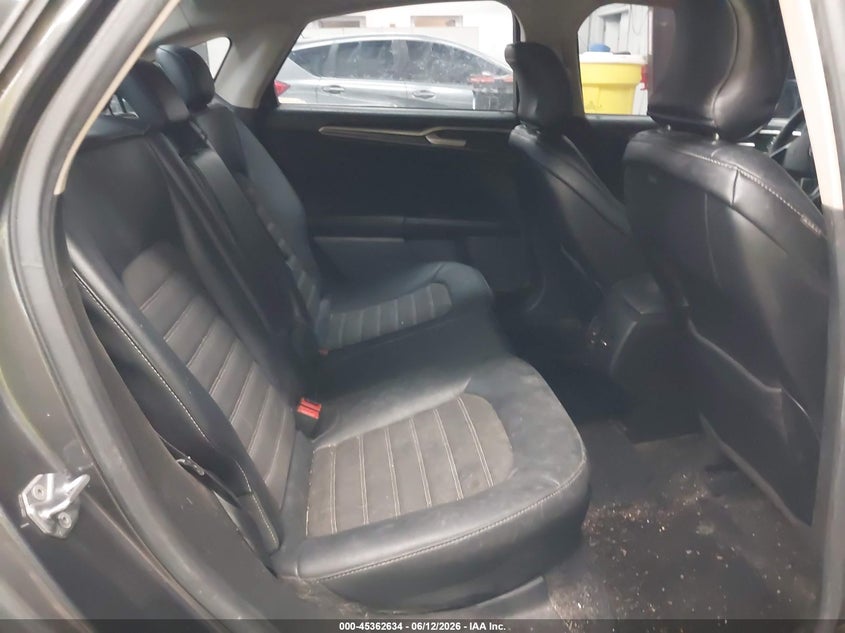 2017 Ford Fusion VIN 3FA6P0H74HR207211 IAAI salvage auction — REAR END, Salvage Title, sold $2,000 on 2026-08-02 (photo 8)