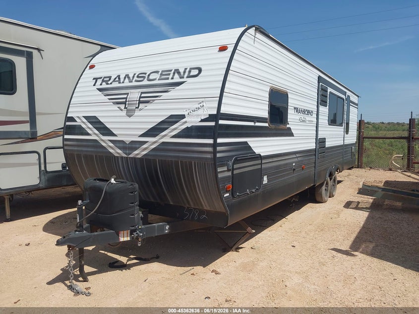 2020 Grand design Other VIN 573TT3322L8803782 IAAI salvage auction — HAIL, Wait Title, sold $5,750 on 2026-09-15 (photo 2)