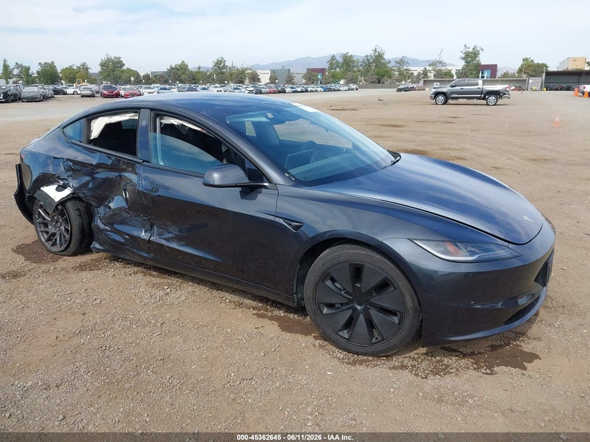 2025 Tesla Model 3 VIN 5YJ3E1EA9SF977986 IAAI salvage auction — RIGHT REAR, Salvage Title, sold $8,800 on 2026-07-29 (photo 1)