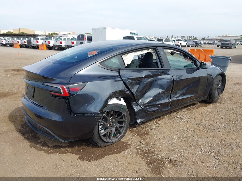 2025 Tesla Model 3 VIN 5YJ3E1EA9SF977986 IAAI salvage auction — RIGHT REAR, Salvage Title, sold $8,800 on 2026-07-29 (photo 4)
