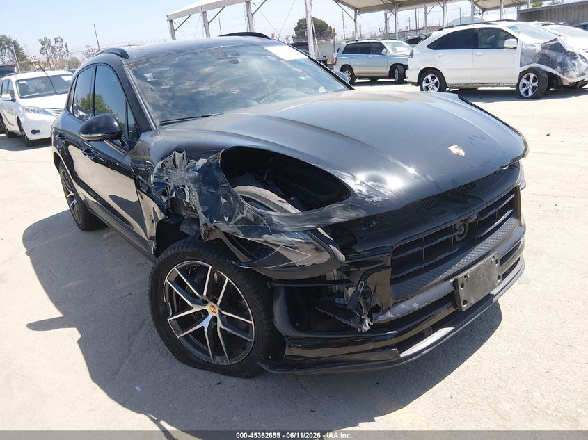 2024 Porsche Macan VIN WP1AA2A50RLB08667 — IAAI salvage auction photo