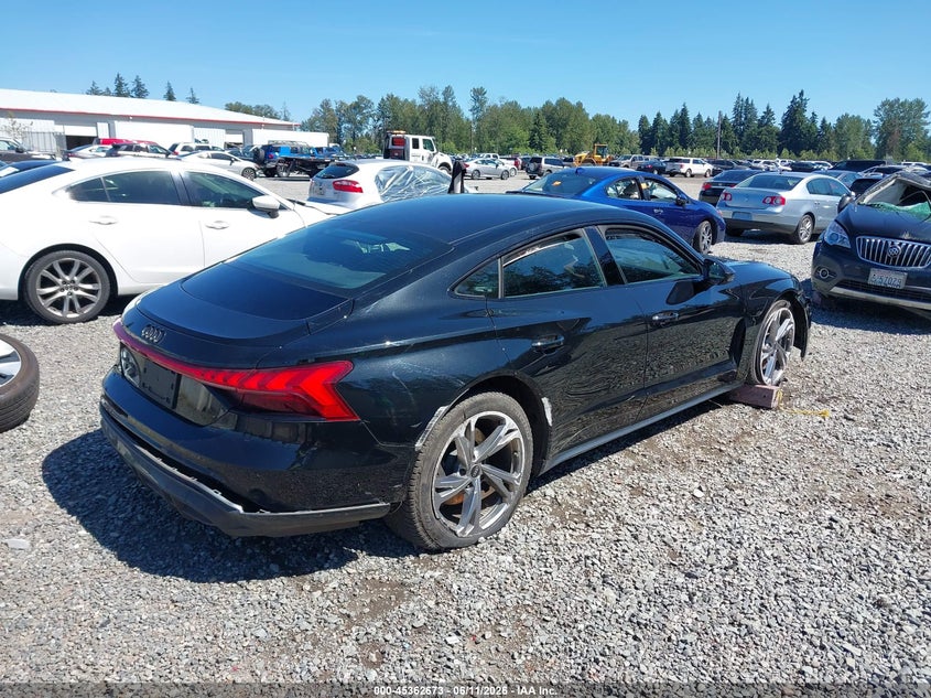 2022 Audi E-tron gt VIN WAUFJBFW4N7006443 IAAI salvage auction — FRONT END, Salvage Title, sold $10,100 on 2026-07-24 (photo 4)