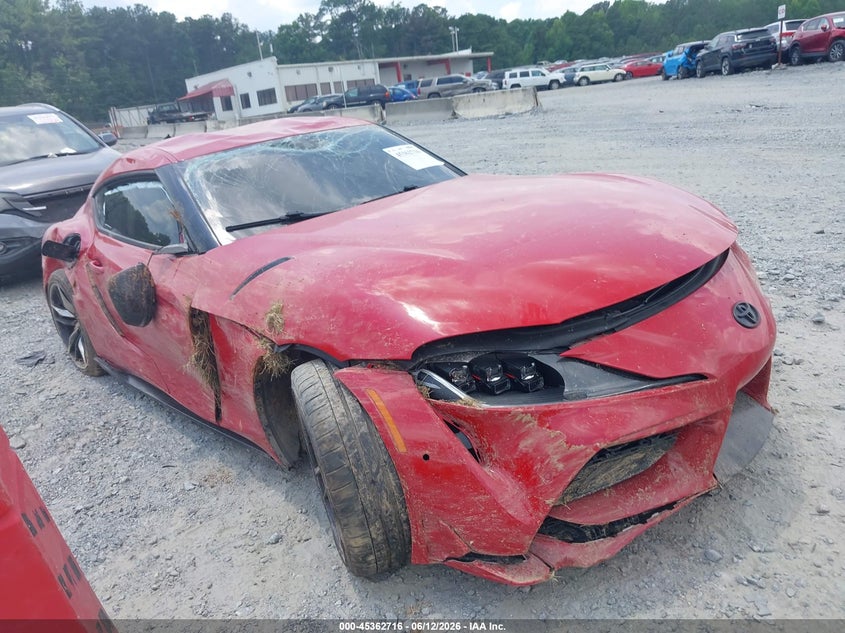 2021 Toyota Supra VIN WZ1DB0C04MW040884 — IAAI salvage auction photo