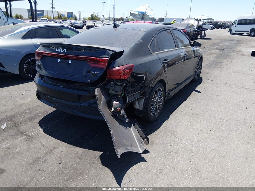 2024 Kia Forte VIN 3KPF54AD4RE727263 IAAI salvage auction — REAR END, Salvage Certificate (California), sold $8,700 on 2026-07-10 (photo 4)