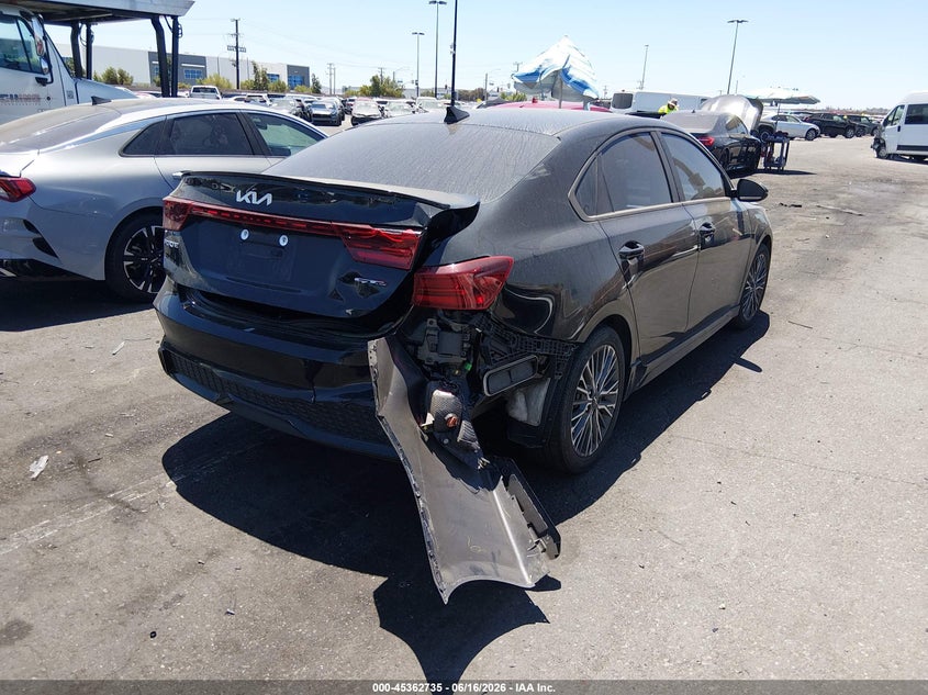 2024 Kia Forte VIN 3KPF54AD4RE727263 IAAI salvage auction — REAR END, Salvage Certificate (California), sold $8,700 on 2026-07-10 (photo 6)
