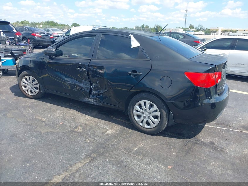 2012 Kia Forte VIN KNAFU4A2XC5552129 IAAI salvage auction — LEFT SIDE, Rebuildable (Florida), sold $375 on 2026-07-09 (photo 3)