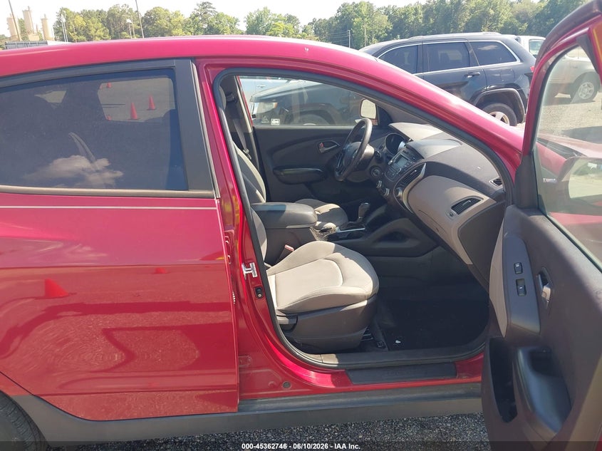 2015 Hyundai Tucson VIN KM8JT3AF1FU027348 IAAI salvage auction — NORMAL WEAR, Clear (Alabama), sold $1,475 on 2026-07-15 (photo 5)