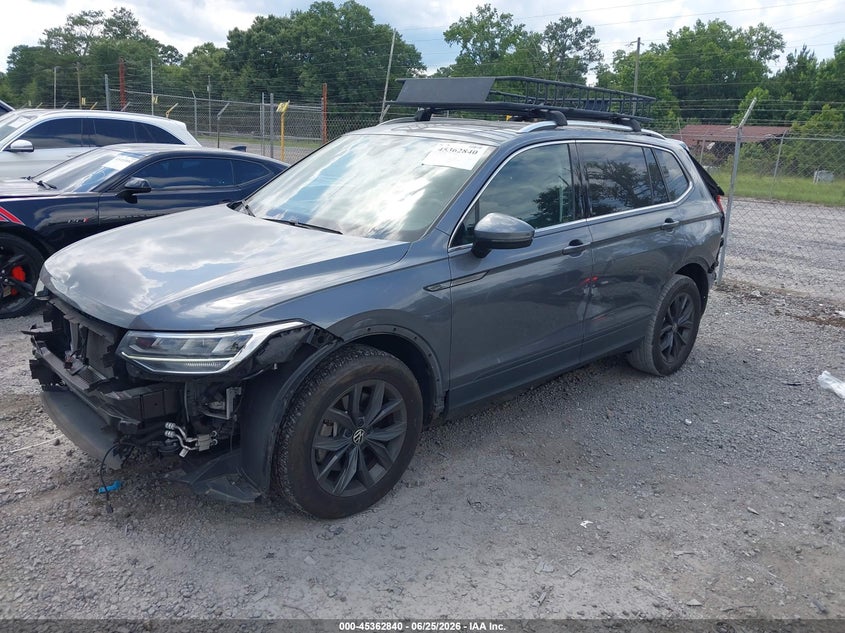 2024 Volkswagen Tiguan VIN 3VVNB7AX8RM101142 IAAI salvage auction — REAR END, Salvage (South Carolina), sold $7,600 on 2026-07-22 (photo 2)