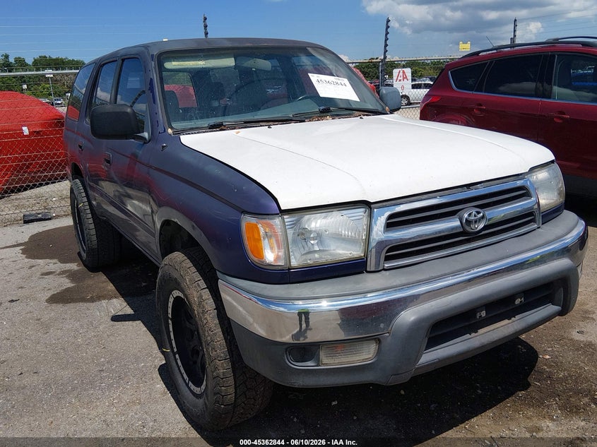 1999 Toyota 4runner VIN JT3GM84R8X0042425 IAAI salvage auction — NORMAL WEAR, Salvage (Texas), sold $700 on 2026-07-29 (photo 1)