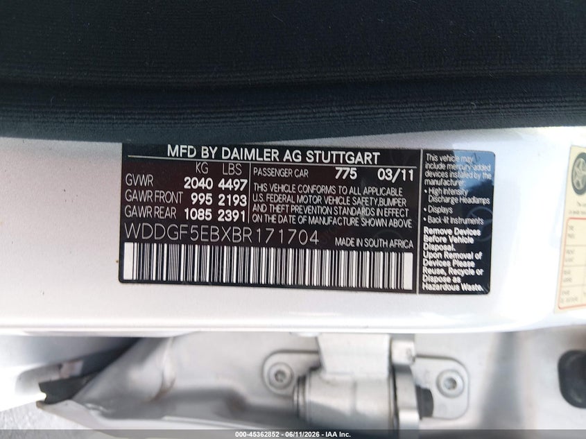 2011 Mercedes-benz C class VIN WDDGF5EBXBR171704 IAAI salvage auction — FRONT END, Rebuildable (Florida), sold $400 on 2026-07-09 (photo 9)