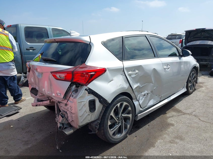 2018 Toyota Corolla VIN JTNKARJE0JJ555753 IAAI salvage auction — FRONT & REAR, Salvage (California), sold $2,075 on 2026-07-16 (photo 4)