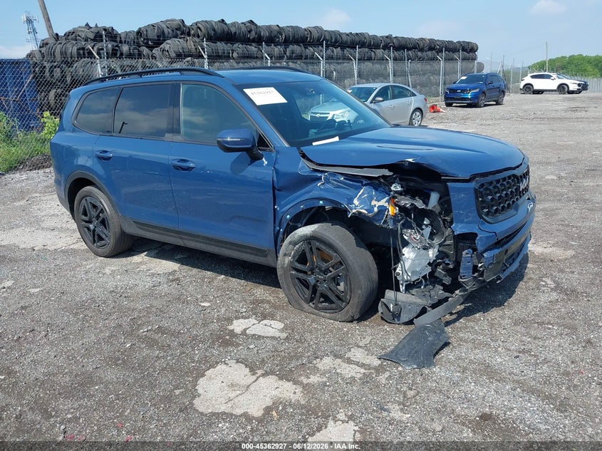 2024 Kia Telluride VIN 5XYP3DGC4RG474151 IAAI salvage auction — RIGHT FRONT, Salvage (Pennsylvania), sold $10,000 on 2026-07-31 (photo 1)