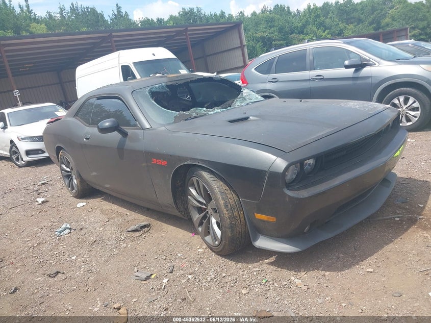 2013 Dodge Challenger VIN 2C3CDYDJ8DH704889 IAAI salvage auction — Burn Interior, Salvage Title, sold $675 on 2026-07-26 (photo 1)