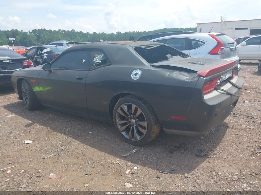 2013 Dodge Challenger VIN 2C3CDYDJ8DH704889 IAAI salvage auction — Burn Interior, Salvage Title, sold $675 on 2026-07-26 (photo 3)