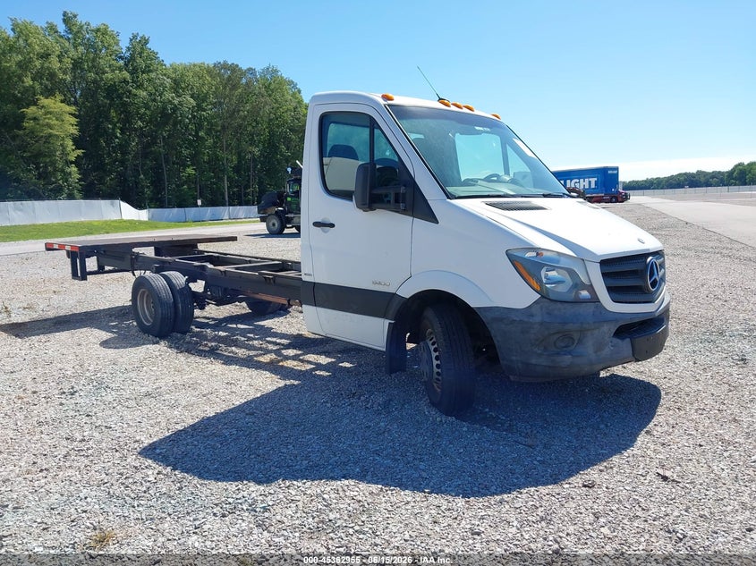 2015 Mercedes-benz Sprinter VIN WDAPF4CC4F9609187 IAAI salvage auction — NORMAL WEAR, Clear (Indiana), sold $2,050 on 2026-07-23 (photo 1)