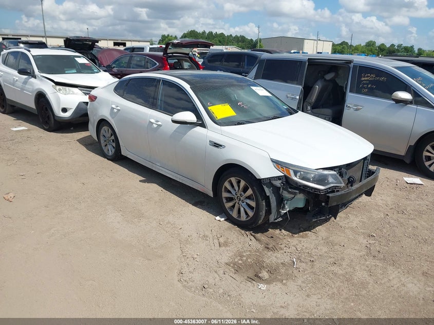 2018 Kia Optima VIN 5XXGT4L33JG243854 IAAI salvage auction — FRONT & REAR, Original (Texas), sold $2,000 on 2026-07-22 (photo 1)