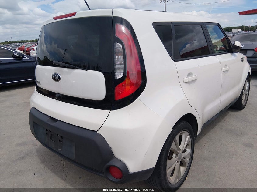 2015 Kia Soul VIN KNDJP3A55F7142887 IAAI salvage auction — NORMAL WEAR, Original (Texas), sold $800 on 2026-07-29 (photo 4)