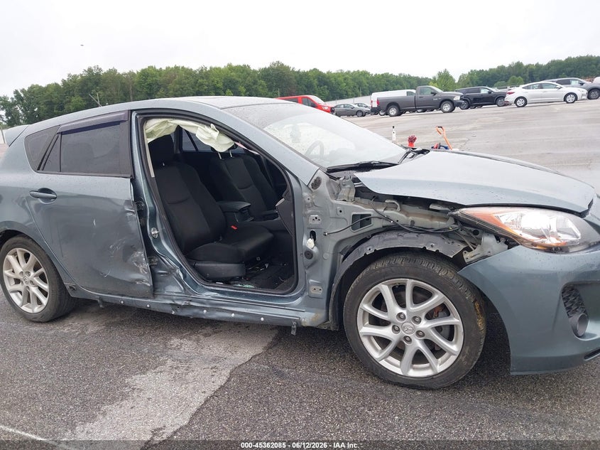 2012 Mazda 3 VIN JM1BL1L55C1501753 IAAI salvage auction — RIGHT SIDE, Salvage (Indiana), sold $225 on 2026-07-23 (photo 6)