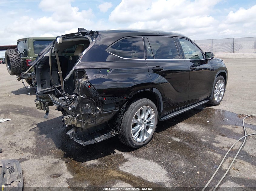 2020 Toyota Highlander VIN 5TDYZRAH8LS020550 IAAI salvage auction — REAR END, Salvage (Mississippi), sold $9,100 on 2026-07-22 (photo 4)