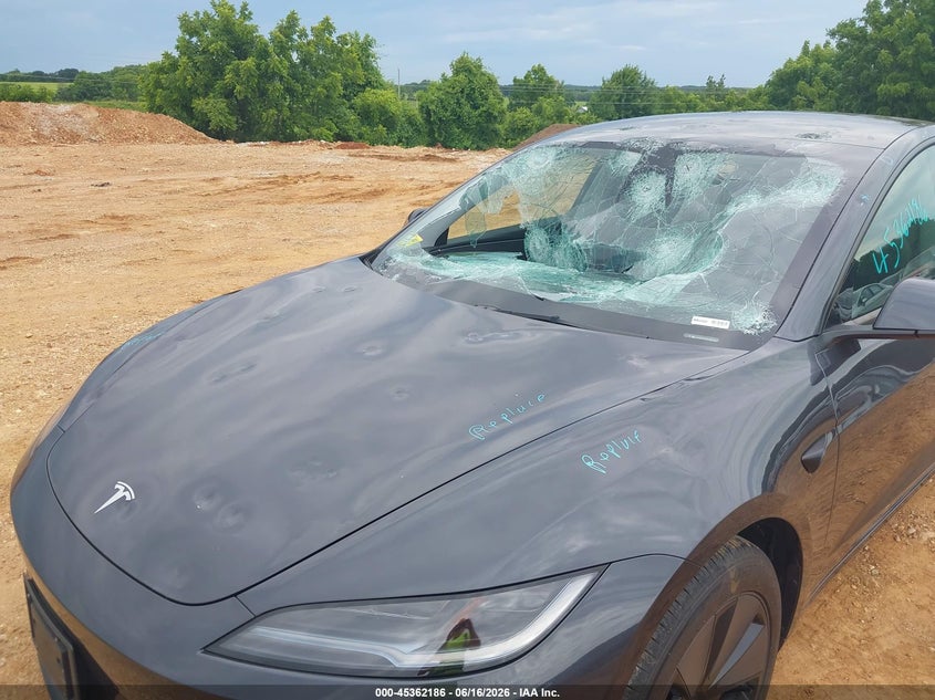 2025 Tesla Model 3 VIN 5YJ3E1EB7SF025352 IAAI salvage auction — HAIL, Clear (Missouri), sold $12,800 on 2026-07-29 (photo 6)