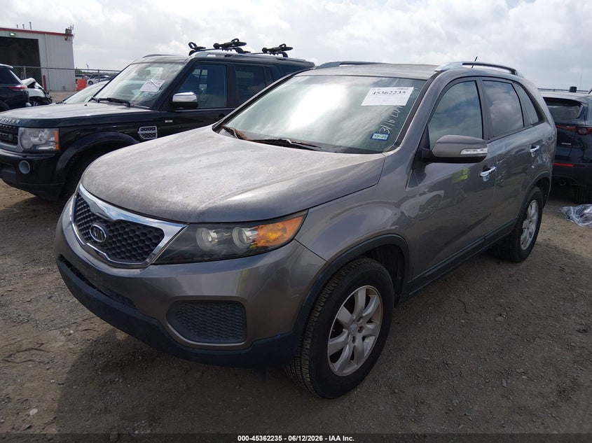 2011 Kia Sorento VIN 5XYKT4A25BG144406 IAAI salvage auction — RIGHT SIDE, Original (Texas), sold $775 on 2026-07-28 (photo 2)