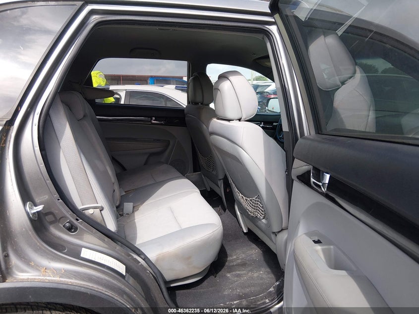 2011 Kia Sorento VIN 5XYKT4A25BG144406 IAAI salvage auction — RIGHT SIDE, Original (Texas), sold $775 on 2026-07-28 (photo 8)