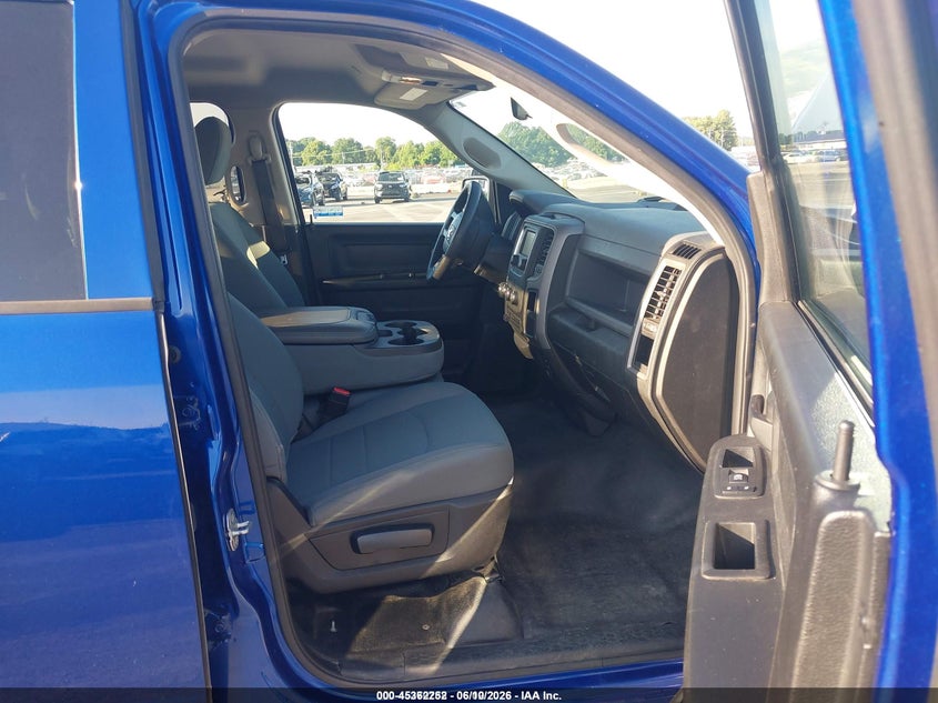 2019 Ram 1500 VIN 1C6RR6FG6KS647778 IAAI salvage auction — LEFT & RIGHT, SF97 (Illinois), sold $15,325 on 2026-07-09 (photo 5)