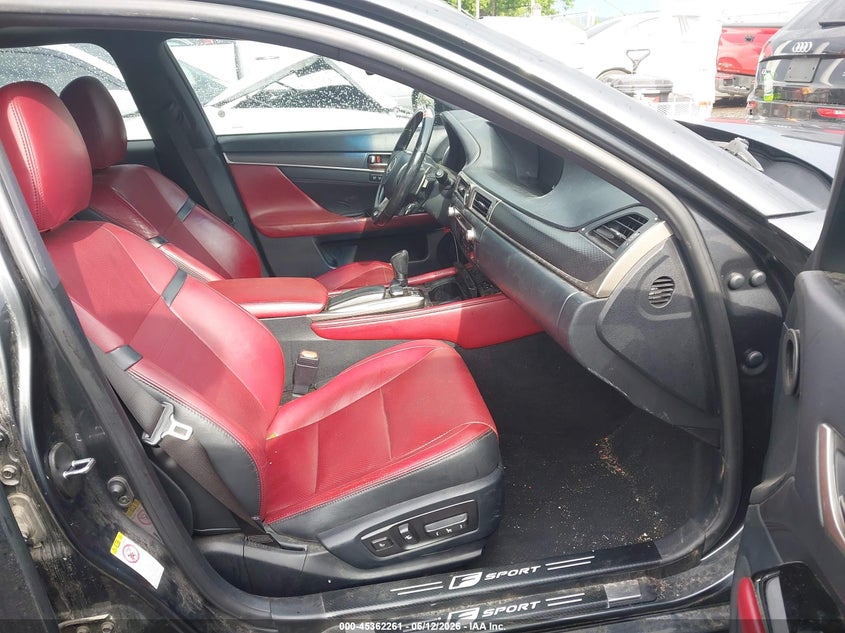2017 Lexus Gs VIN JTHCZ1BL7HA005233 IAAI salvage auction — REAR END, Salvage Title, sold $6,300 on 2026-08-01 (photo 5)
