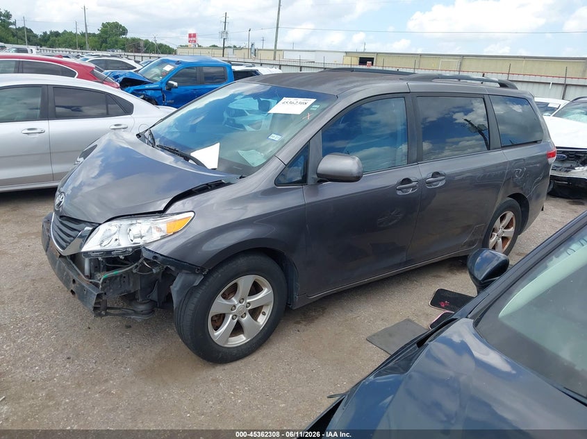 2011 Toyota Sienna VIN 5TDKK3DC1BS092907 IAAI salvage auction — FRONT END, Original (Texas), sold $1,050 on 2026-07-22 (photo 2)