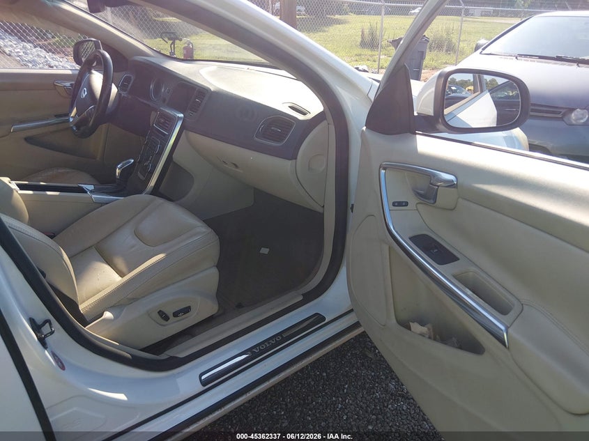 2013 Volvo S60 VIN YV1612FH9D2183175 IAAI salvage auction — LEFT SIDE, Salvage (South Carolina), sold $25 on 2026-07-28 (photo 5)