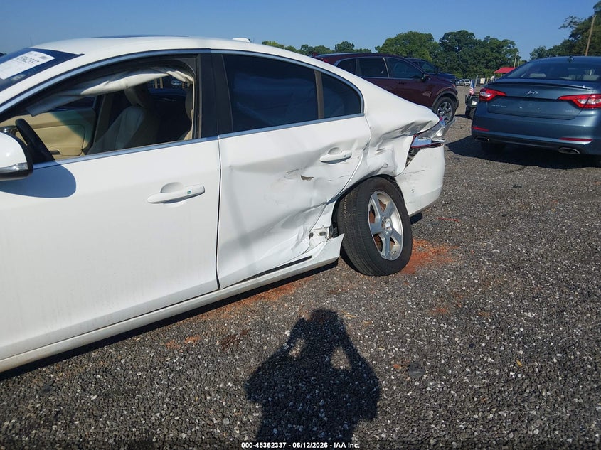2013 Volvo S60 VIN YV1612FH9D2183175 IAAI salvage auction — LEFT SIDE, Salvage (South Carolina), sold $25 on 2026-07-28 (photo 6)