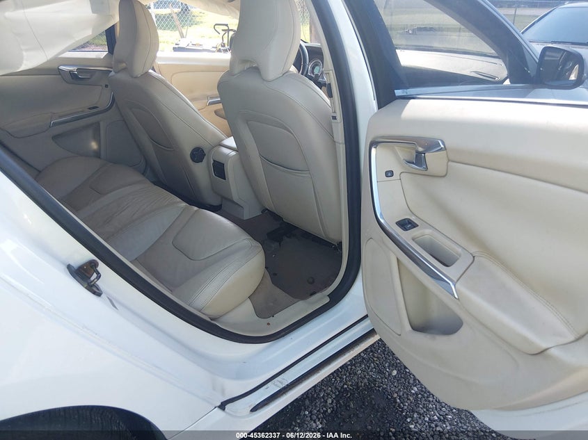 2013 Volvo S60 VIN YV1612FH9D2183175 IAAI salvage auction — LEFT SIDE, Salvage (South Carolina), sold $25 on 2026-07-28 (photo 8)