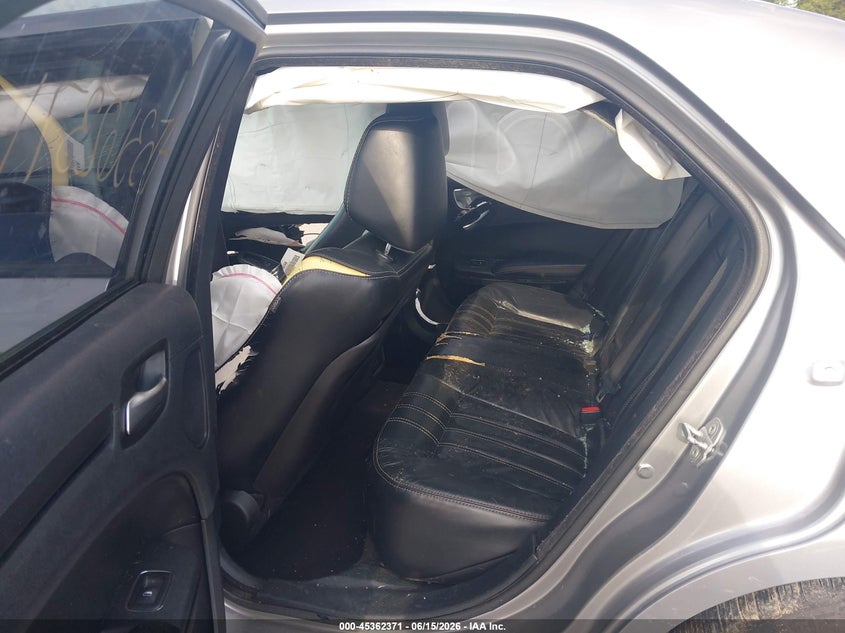 2016 Chrysler 300 VIN 2C3CCAGG6GH162075 IAAI salvage auction — RIGHT SIDE, Clear (Indiana), sold $850 on 2026-08-29 (photo 8)