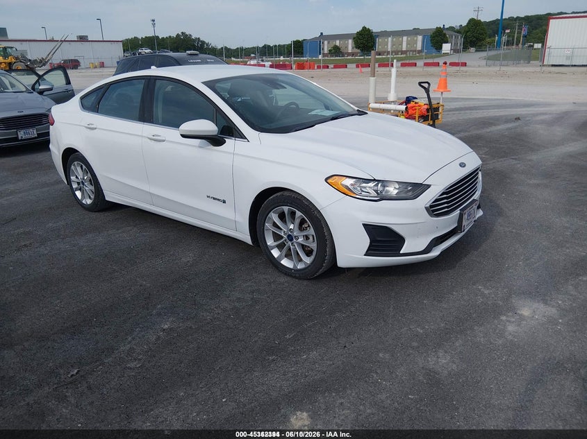 2019 Ford Fusion VIN 3FA6P0LU5KR149534 IAAI salvage auction — FRONT END, Sf97 (Illinois), sold $1,650 on 2026-07-09 (photo 1)