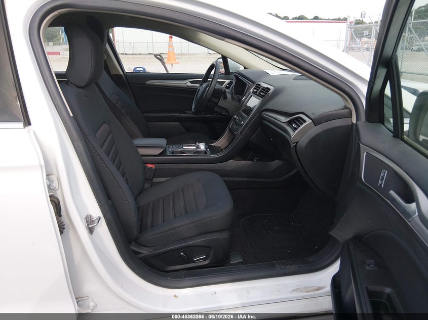 2019 Ford Fusion VIN 3FA6P0LU5KR149534 IAAI salvage auction — FRONT END, Sf97 (Illinois), sold $1,650 on 2026-07-09 (photo 5)