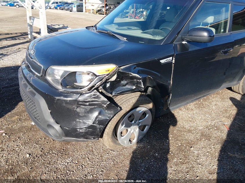 2015 Kia Soul VIN KNDJN2A29F7118193 IAAI salvage auction — LEFT FRONT, Salvage (Ohio), sold $675 on 2026-07-15 (photo 6)