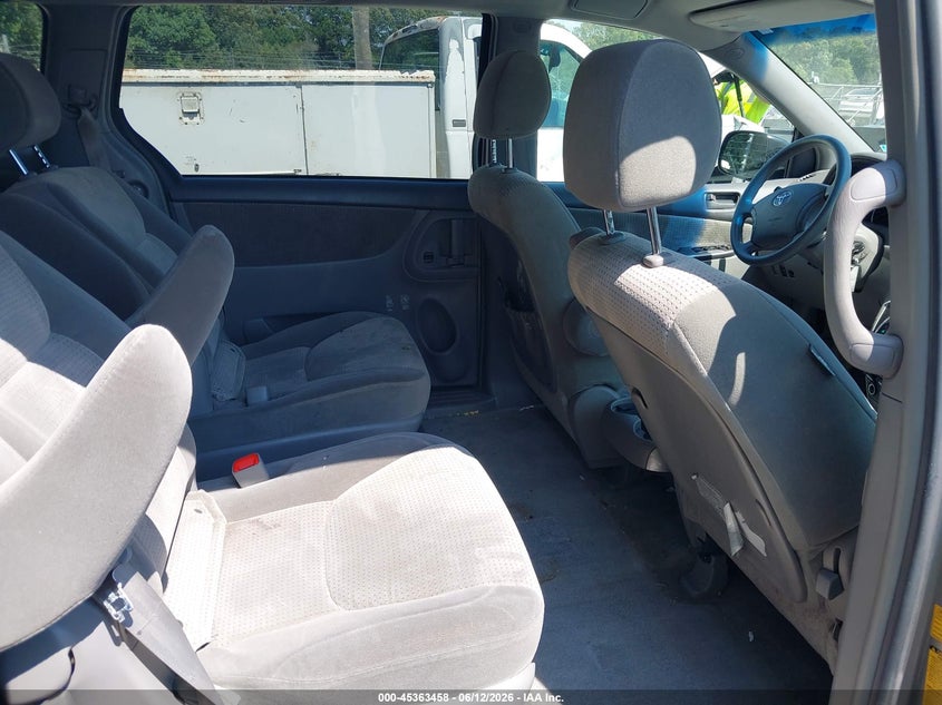 2006 Toyota Sienna VIN 5TDZA23C46S548370 IAAI salvage auction — LEFT FRONT, Salvage (North Carolina), sold $1,625 on 2026-07-09 (photo 8)